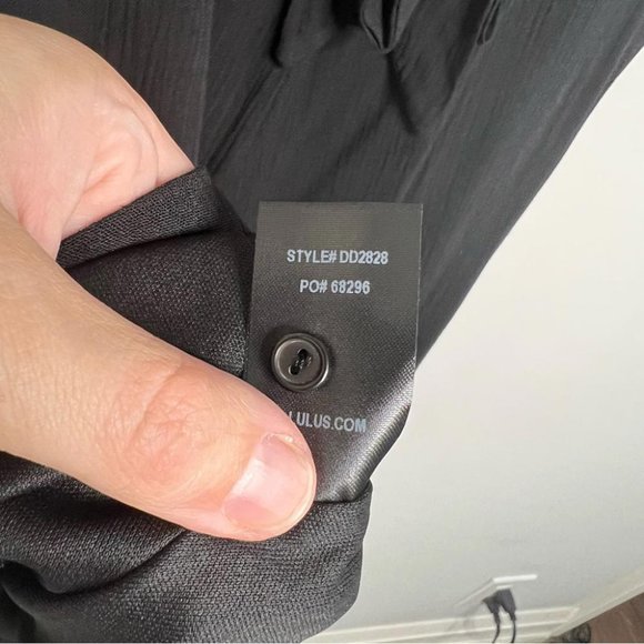 Lulu's Womens Size Medium Vacay Days Black Backless Shift Dress Short Sleeve - Picture 8 of 11